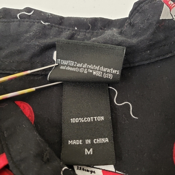 Stephen King It Horror Movie Mens Button Up Shirt Size Medium - Picture 5 of 6